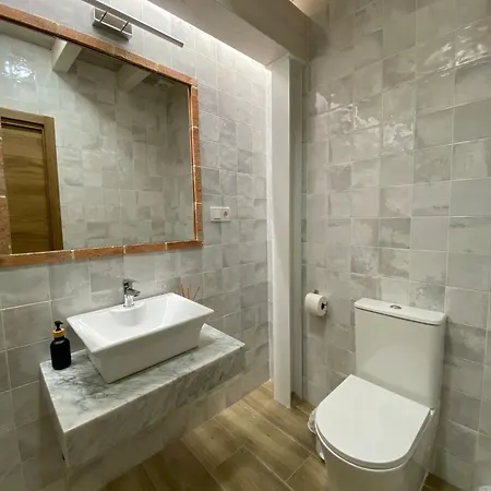 La Casa De 2 *